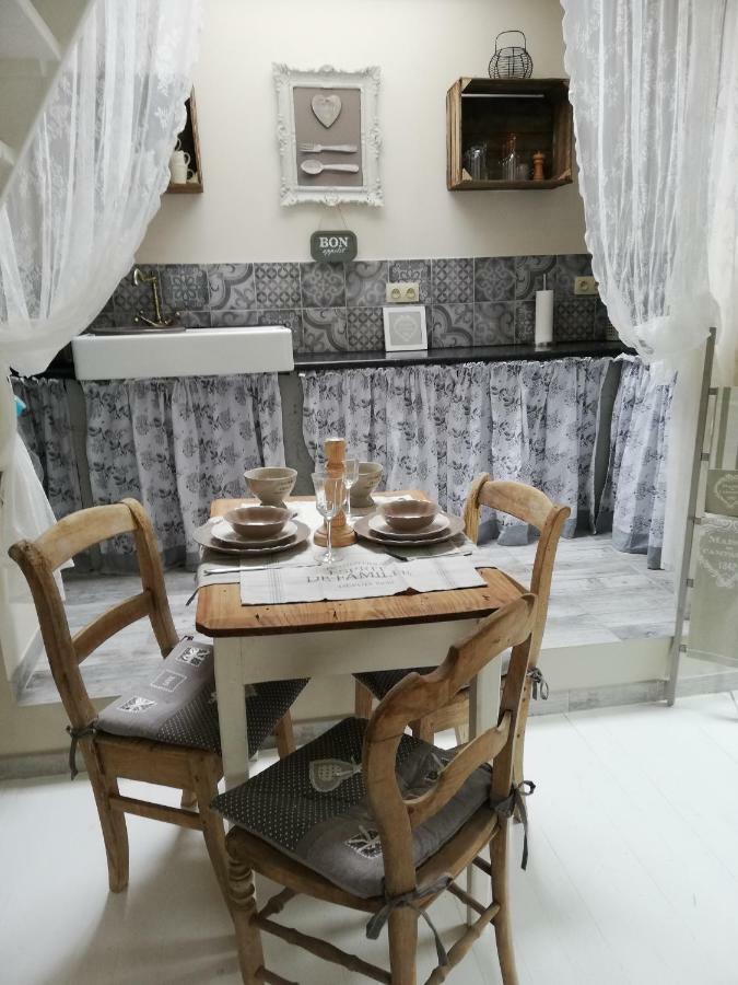 La Petite Douane Villa Massembre Eksteriør billede